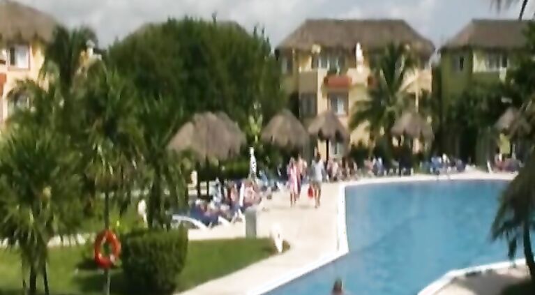 Exotic Sex Vacation With Larissa.