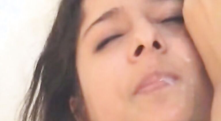 mm nice pussy looks like she needs a little help with that x