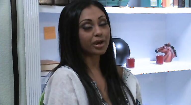 Jiggly Priya.