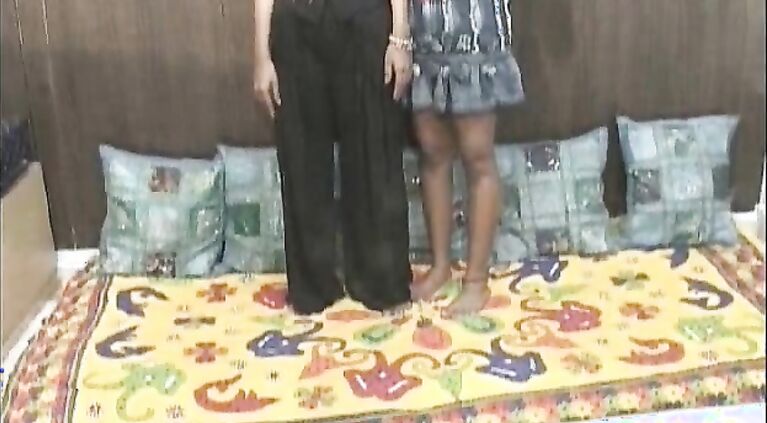 Hot Indian Lesbian Girls Nisha And Sheetal.