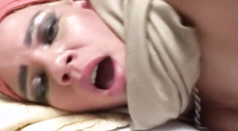 I have same size cock and very good stamina to fuck a female
