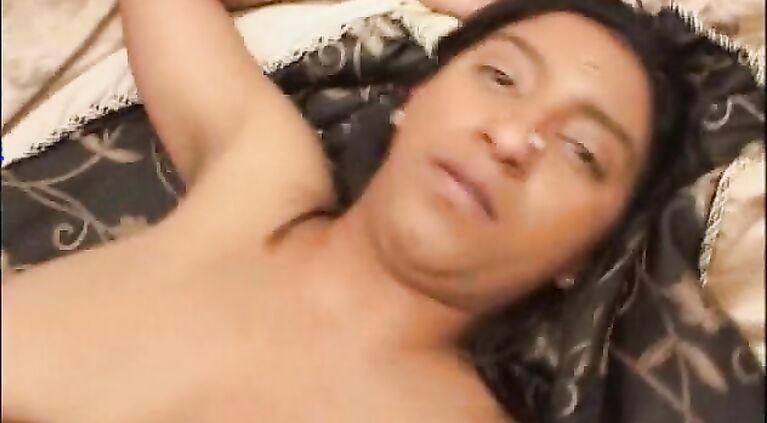 wow sexy girl i like her hairs very much and nice shaved pussy