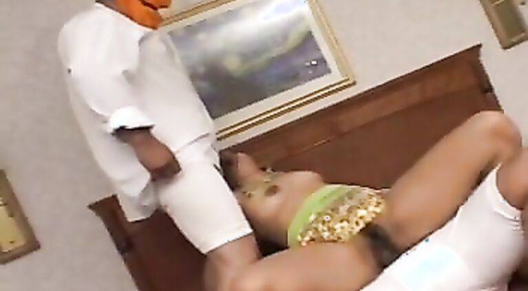 kya, bhauu, kuch reply to kaaroo, sneha, bhabhi koo aur dekhayoo