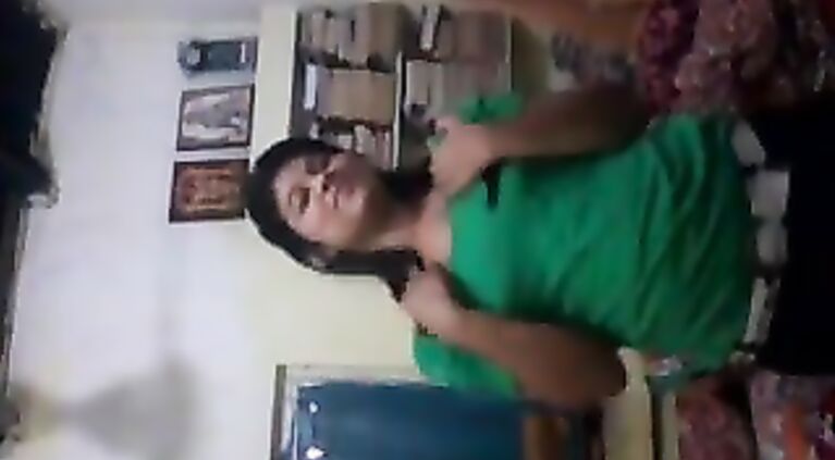 Indian Desi Teen Girl Making Her Own MMS
