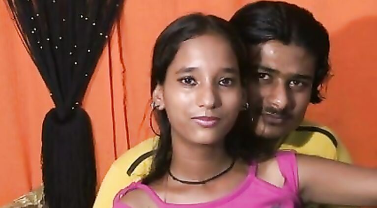 Gorgeus Tina And Raju In A Sexy Tamil Sex Clip