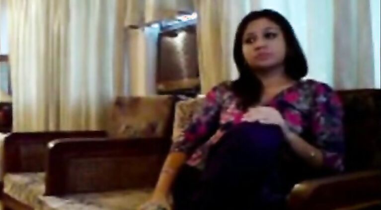 Tamil Sexy Couples Honeymoon Film. Leaked