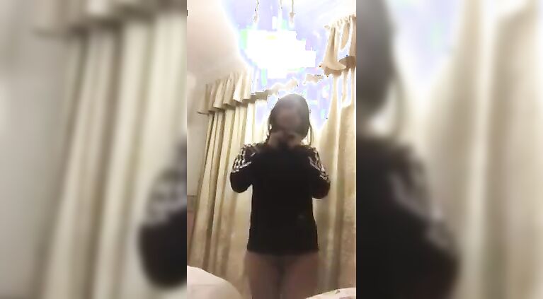 Paki ting from UK stripping (repost)