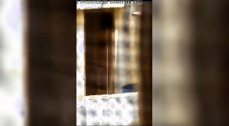 Tamil Neighbour bachi Undressing for Bath Caught Topless