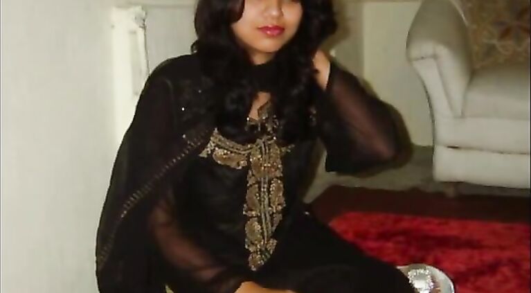 2 gorgeous bangla gorgeous
