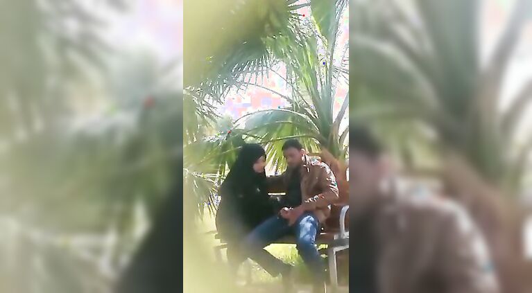Pakistani hijabi BJ and hand job until cum in public park