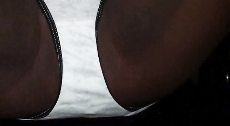 Sri Lankan 45 Years Old Mom Fucked By Innocent Boy
