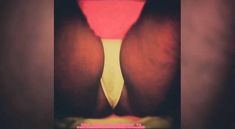 Upskirt Panty Flashing - La Mia Mutanda Lampeggiante