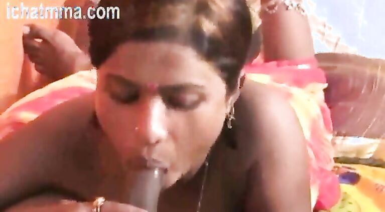 Tamil Couple Sonia And Raj
