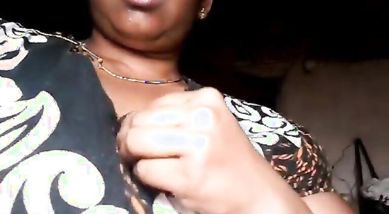 Tamil milf
