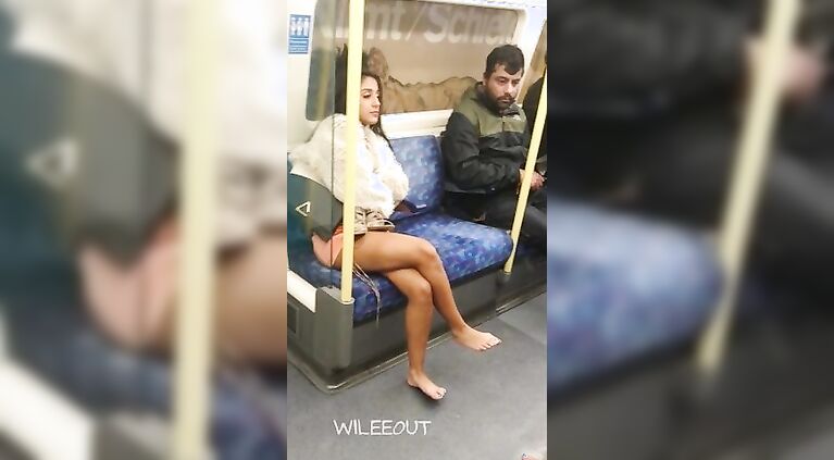 Candid Sexy Pakistani Tamil Cute Butt Cute Legs Barefeet Soles