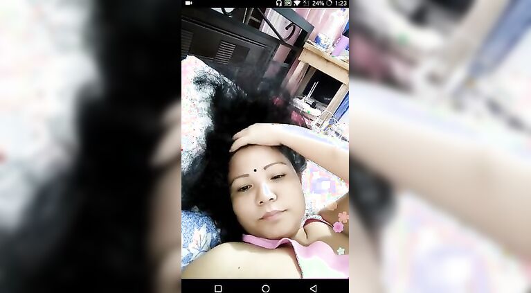 Bengali slut on webcam 4