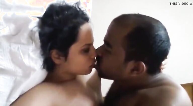 Tamil desi mallu couple honey moon vid