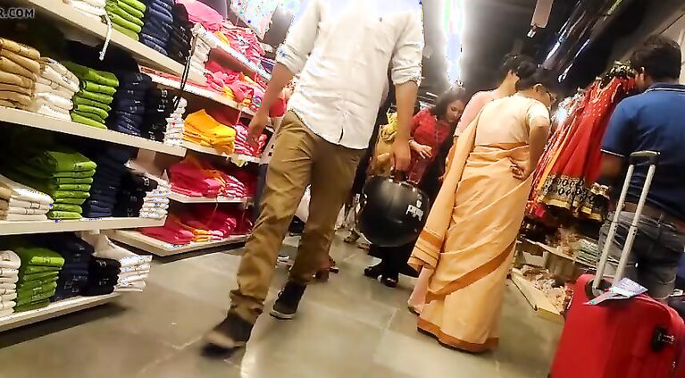 mini skirt in mall
