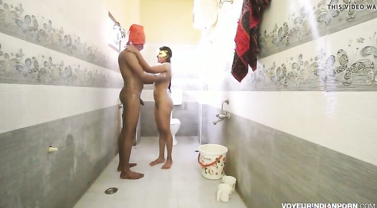 Desi Tamil Girl Fucked In Bathroom