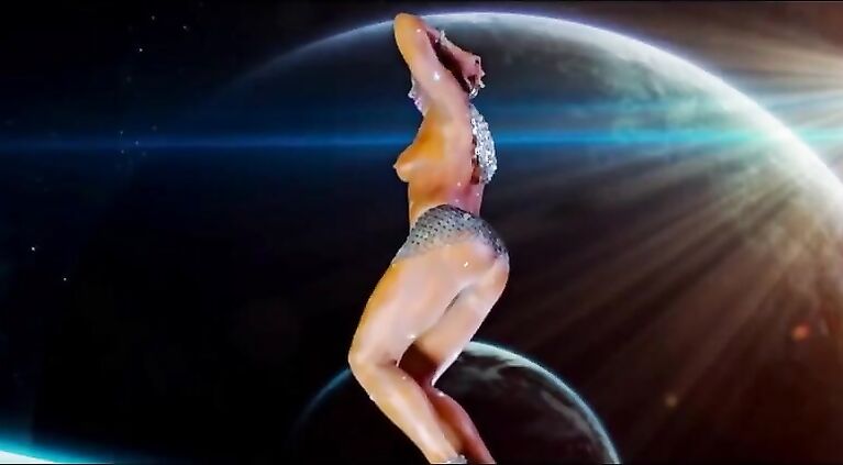 desi nude dance