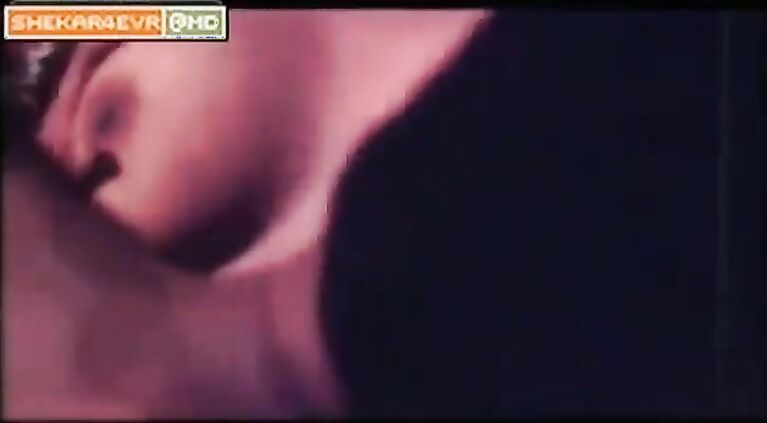 Shakeela sexy lip kiss