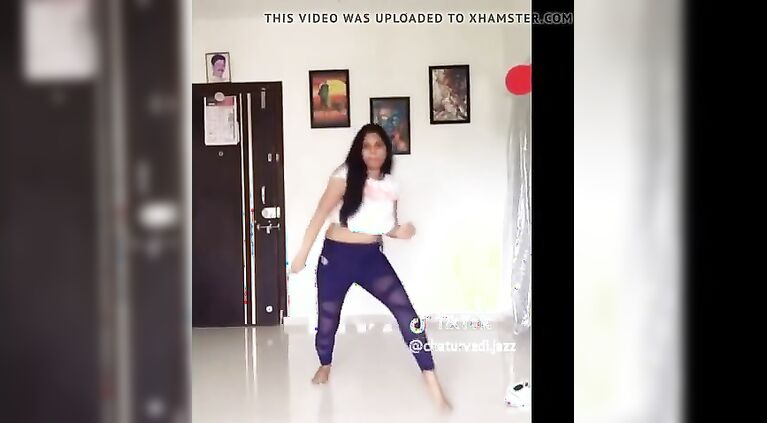South tamil Girls Cute Cleavage Musically Ever!