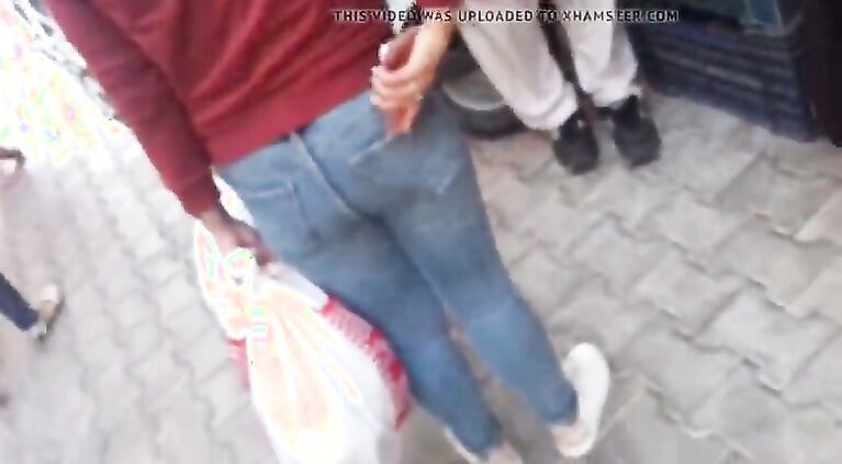 Tamil Jeans Girl