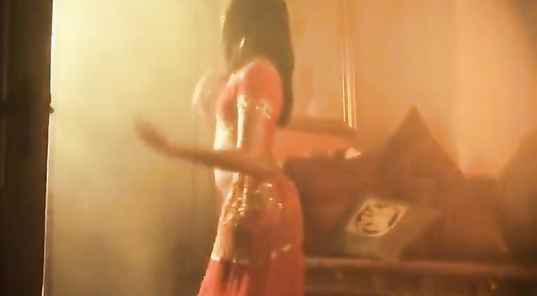 Cute Tamil Babysitter Shows Off