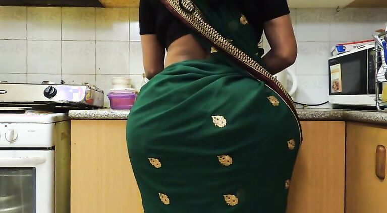 Desi Bhabhi's BIG butt