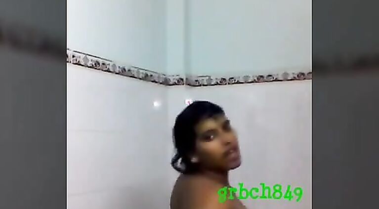 1222 Indian girl nude dancing in bathroom