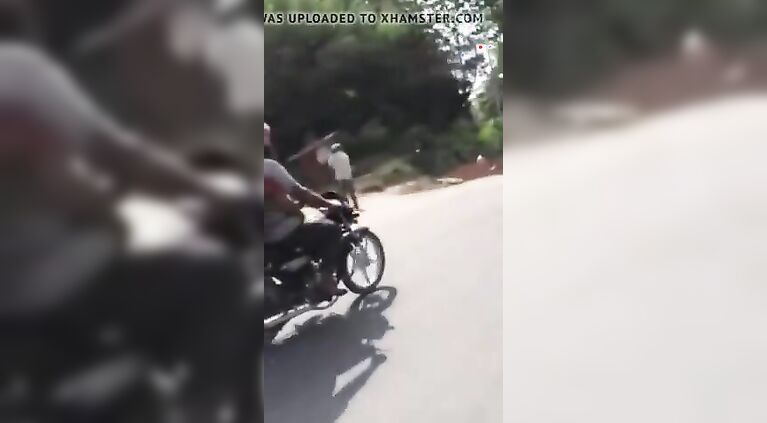 punjabi aunty giving jerking on bike