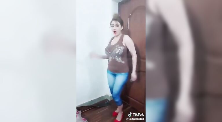 Mallu Sex Aunty Boobs Huge Boobs Indian Audio