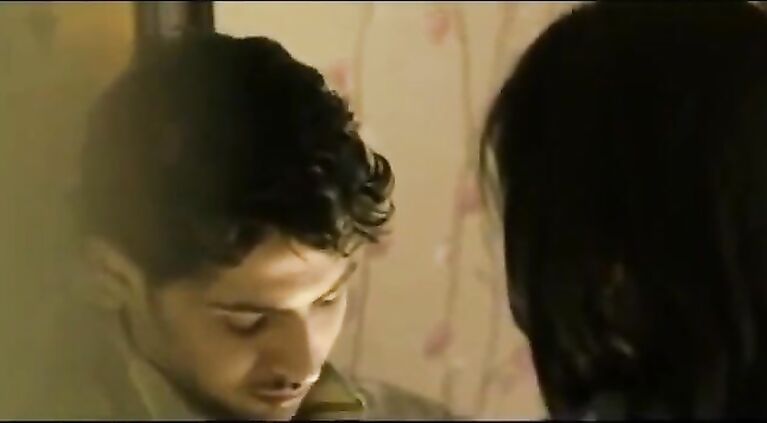 BEST BOLLYWOOD SEX SCENE COLLECTION * www.hellosex.guru *