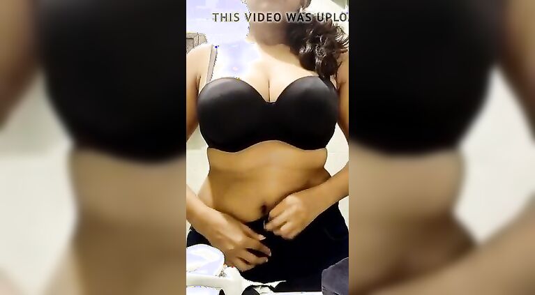 Sexy Tamil Sweet Huge Boobs Butt 12