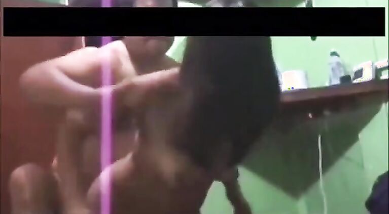 Tamil huge boobs housewife hard fucked by her husband