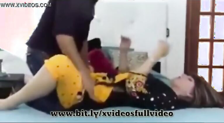 Tamil innocent crying in pain first time sex film - http://bit.ly/xvideosfullvideo