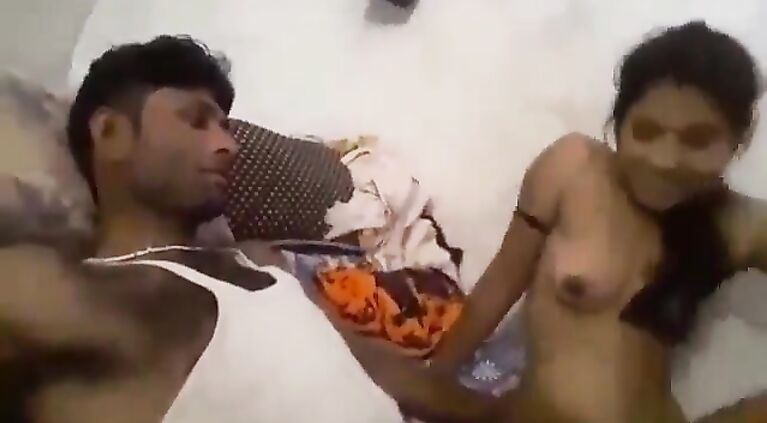 Sex with sweet Tamil amateur