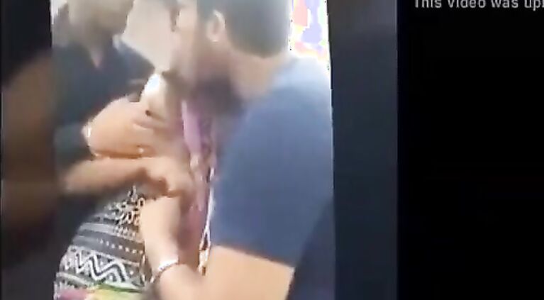 punjabi Tamil girl threesone sex