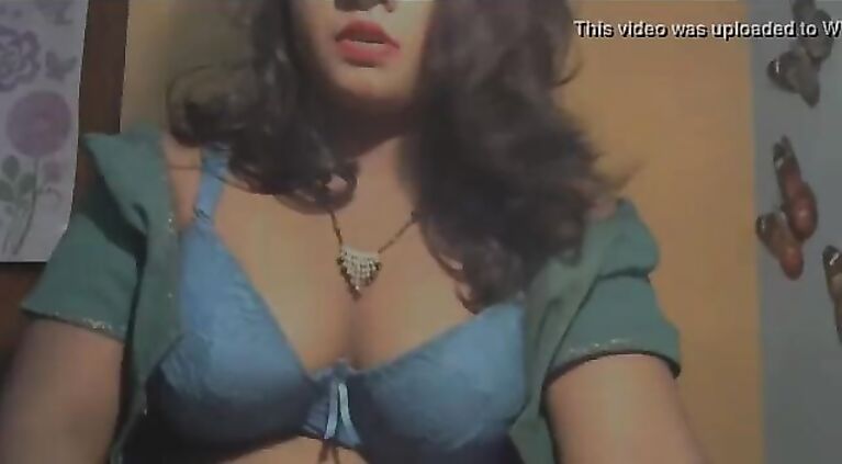 Indian beautiful bhabi