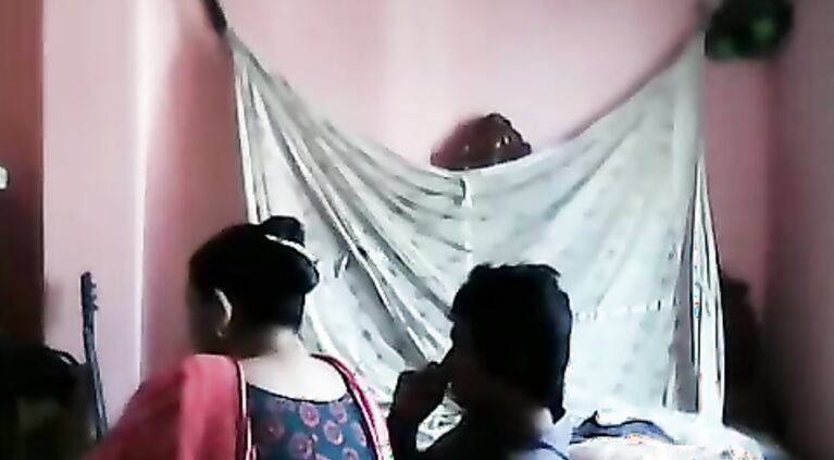 Desi Bhabhi with another guy