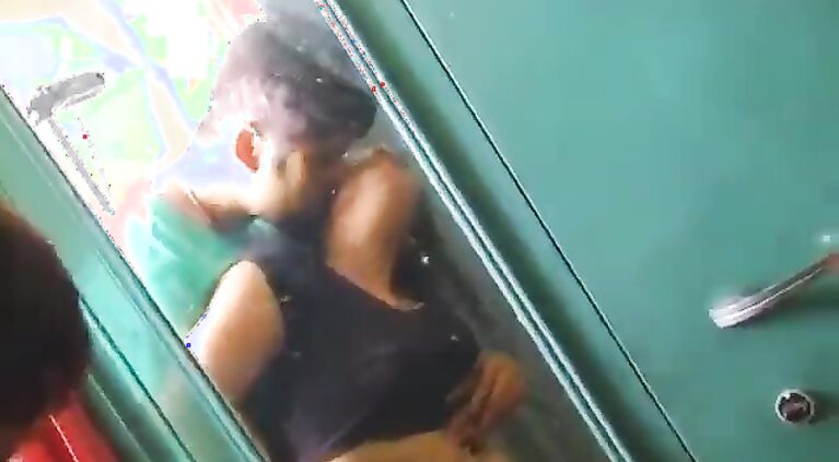Tamil Cheating Housewife