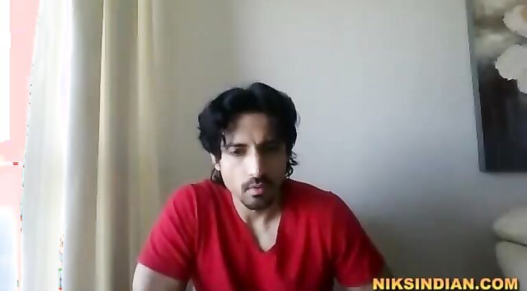 बॉलीवुड डायरेक्टर ने एक्ट्रेस को ऑडिशन पे नंगा करके नचाया और अपनी हवस का शिकार बनाया
