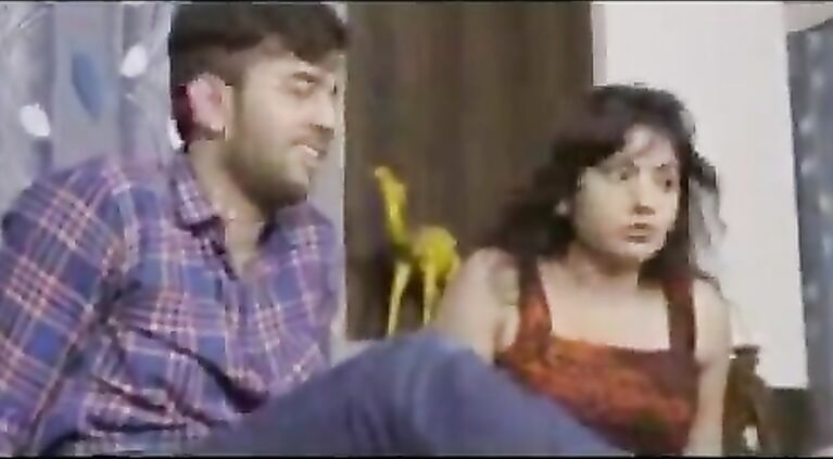 Khoobsurat Naukarani low