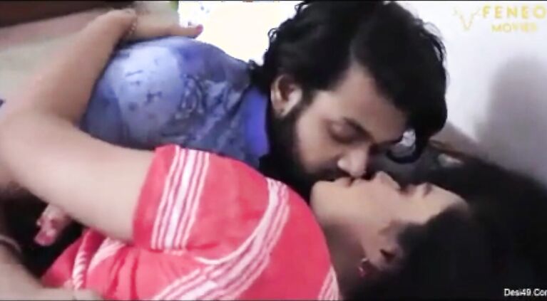 Desi Bhabhi Huge Boobs Got Fucked In Lockdown