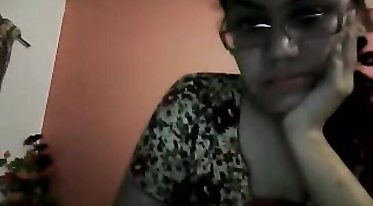 SpankBang cute pakistani amateur azra zahid full nude cam show part 1 480p