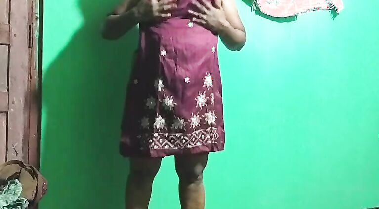 indian telugu aunty kannada aunty malayalam aunty Kerala aunty hindi bhabhi horny tamil north desi south tamil horny vanitha school teacher showing boobs and shaved vagina press hard boobs press masturbation using bottle