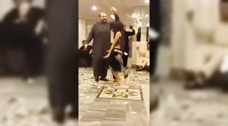 girl party dance private indian mms mujra