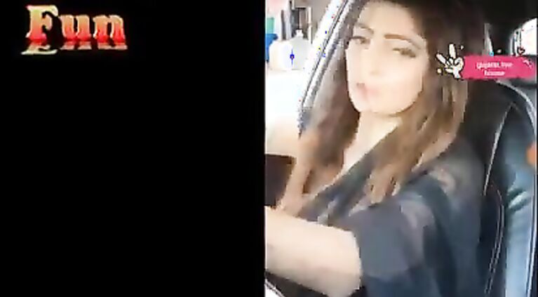 New Year Celebration by Pakistani Actress Drinking,Dancing and Music in Car Pl