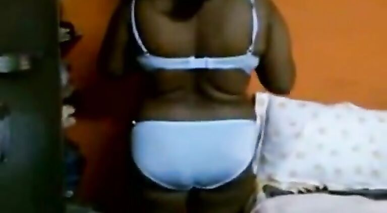 Tamil Aunty 1076- Free Mom