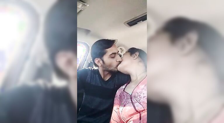 Desi couple MMS